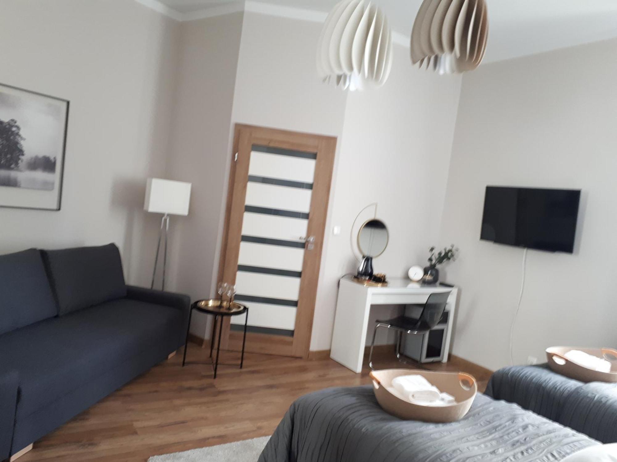 Marzec Apartamenty Gniezno Habitación foto